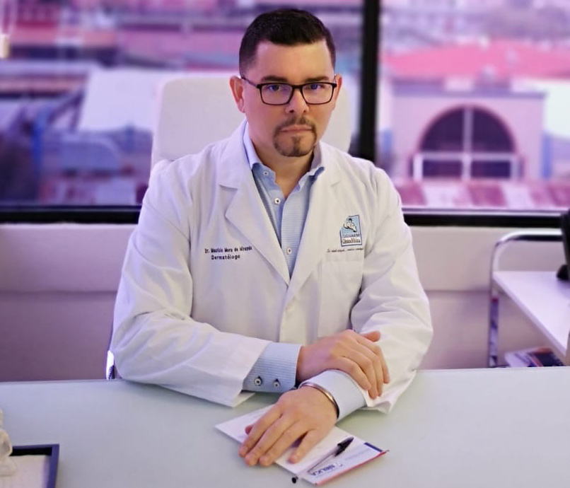 DR MAURICIO MORA de MIRANDA