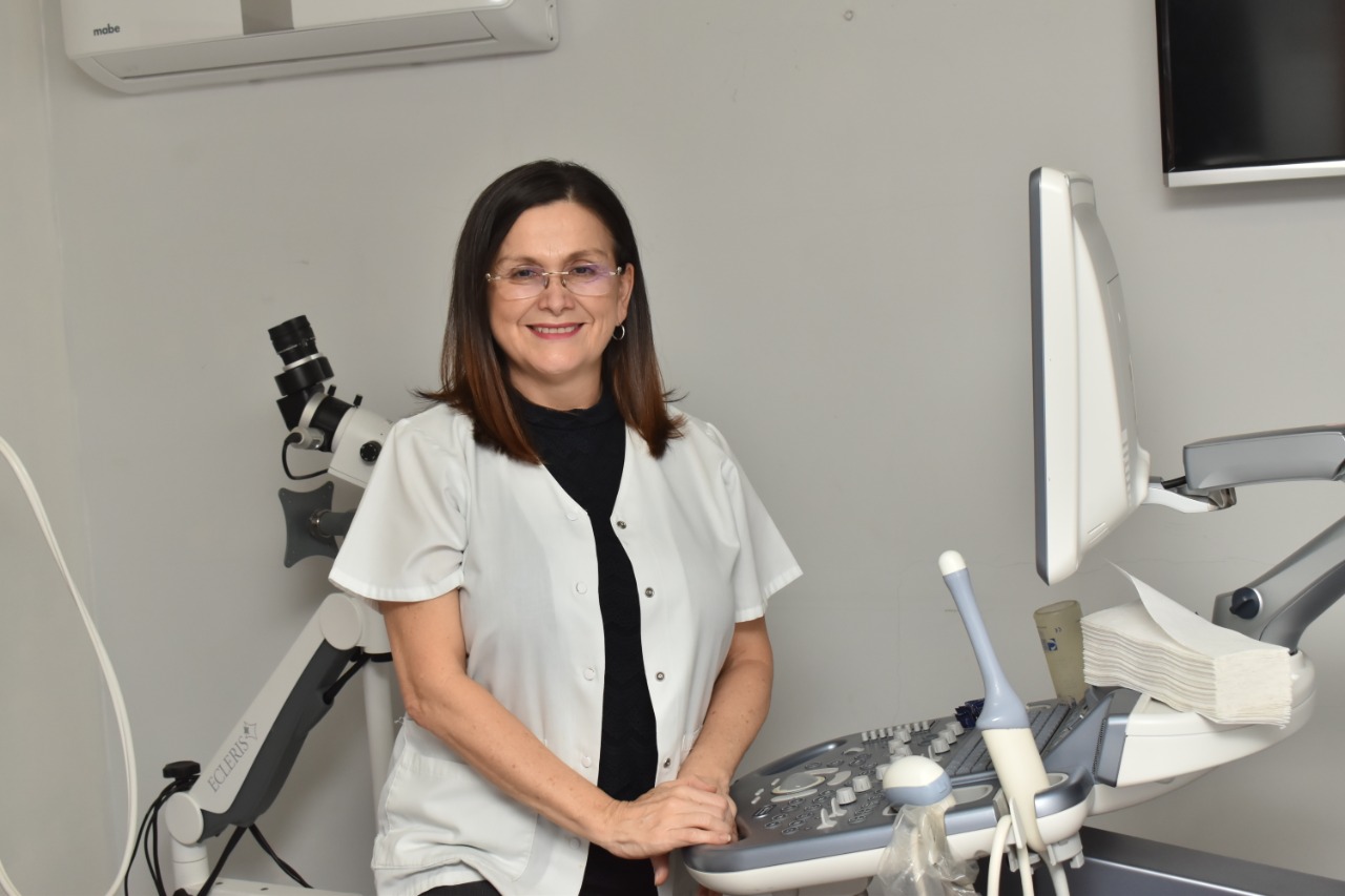 DRA ANGÉLICA VARGAS CAMPOS
