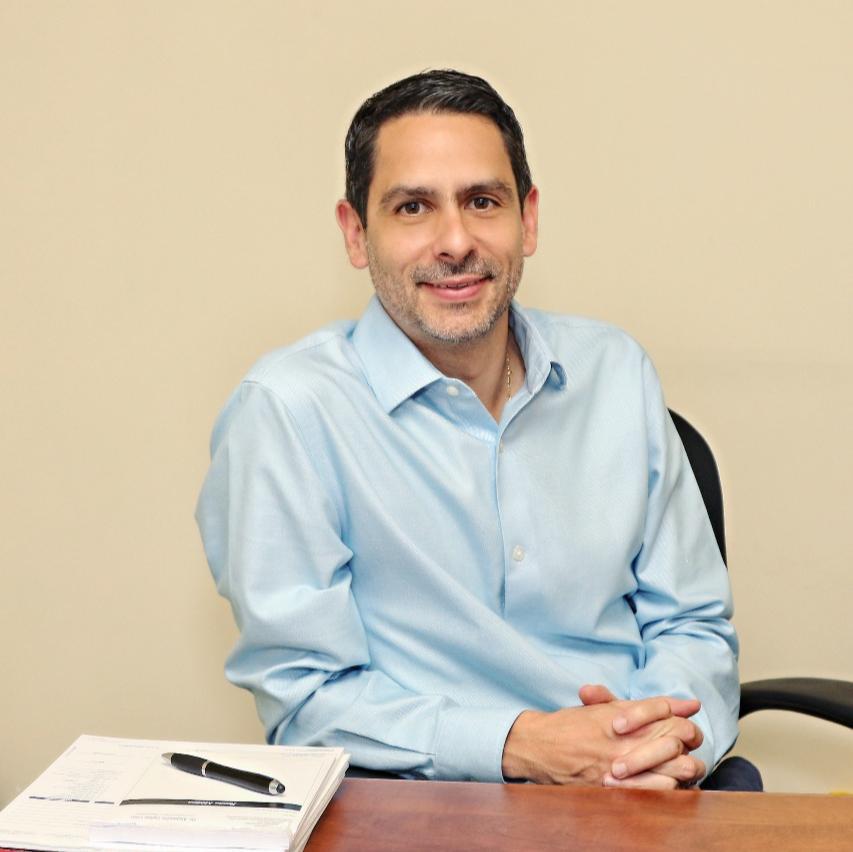 DR. ALEJANDRO CAÑAS COTO