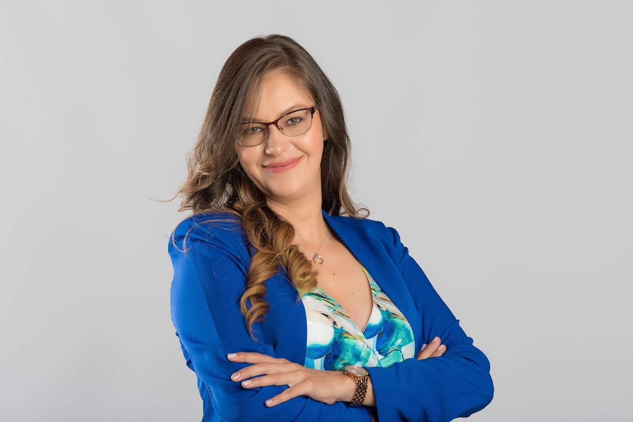 DRA BEATRIZ QUESADA MENDEZ