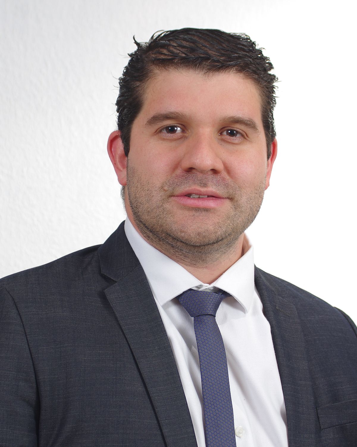 DR CARLOS EDUARDO UGALDE OVARES