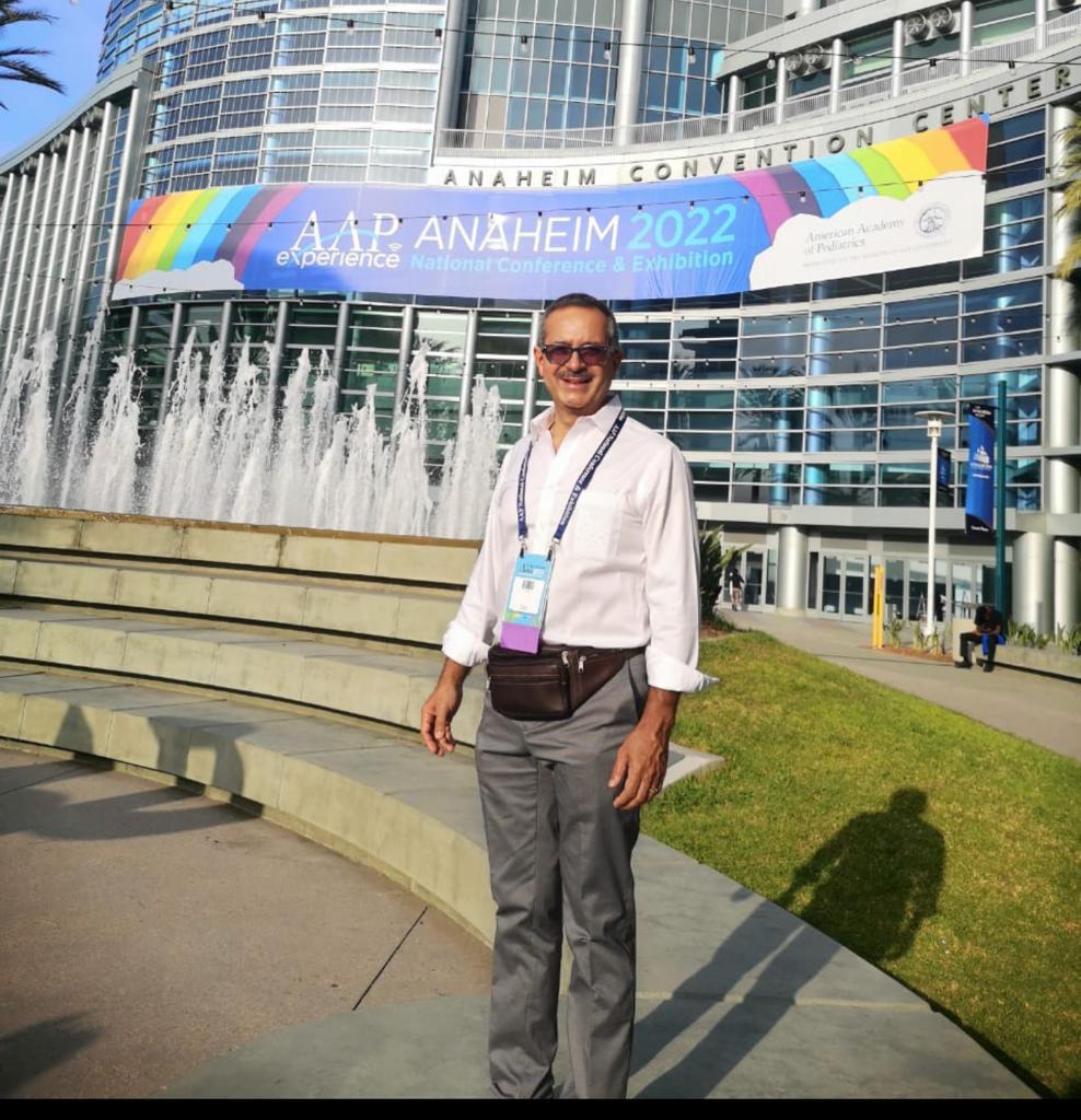 DR MAX HUMBERTO VILLALOBOS MORALES