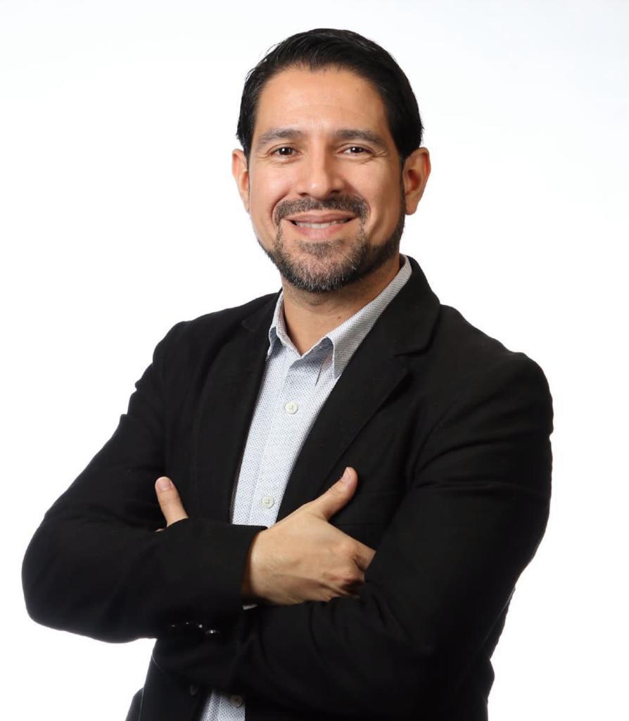 DR LUIS ALBERTO LAÍNEZ SÁNCHEZ