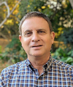DR ALEJANDRO LEV SCHTIRBU