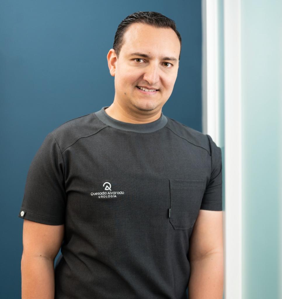 DR PABLO QUESADA ALVARADO
