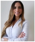 DRA CYNTHIA ULLOA DORMOND