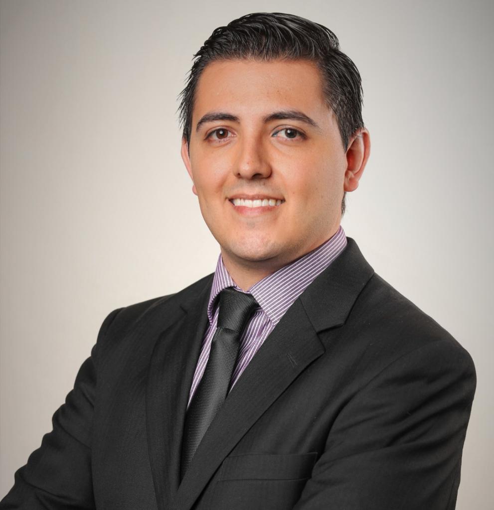 DR ROBERTO QUIJANO GUTIÉRREZ