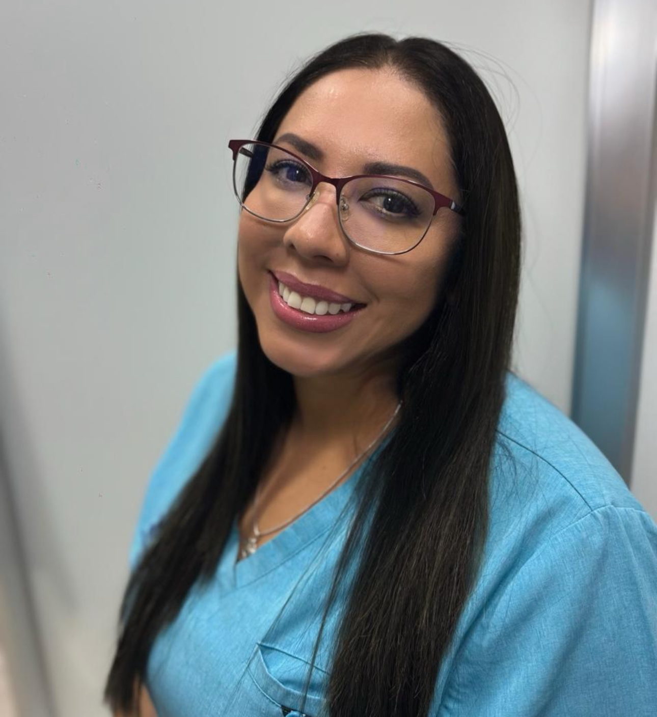 DRA MELISSA CRUZ RIVAS